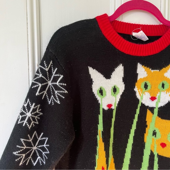 laser cat holiday sweater - Picture 3 of 8